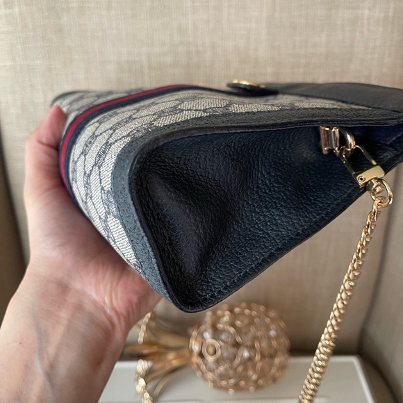 Authentic Gucci vintage web sherry line clutch bag 89.01.001 (D7133) - Picture 8 of 14